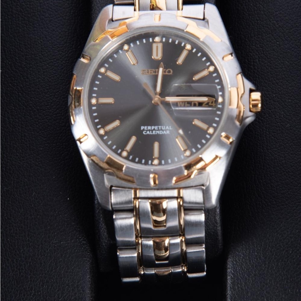 Seiko Two-Tone Silver and Gold Watch